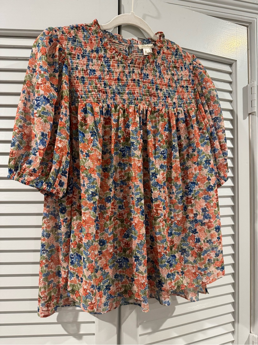 Shoshanna Coral Floral Smocked Puff-Sleeve Blouse with Blue and Green Accents - Picture 2 of 7